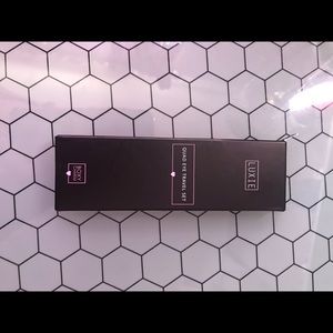 LUXIE quad eye travel set